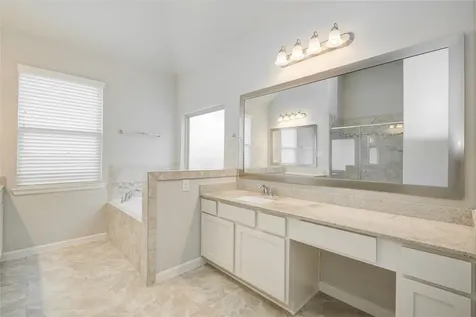 9624 Cambridge Manor Lane Houston TX 77045