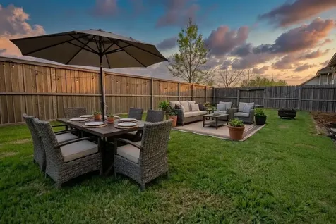 1527 Giles Drive Richmond TX 77406