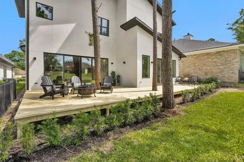36 Winthrop Harbor Montgomery TX 77356