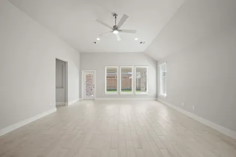 412 Elmbrook Terrace Way Waller TX 77484