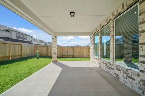 412 Elmbrook Terrace Way Waller TX 77484