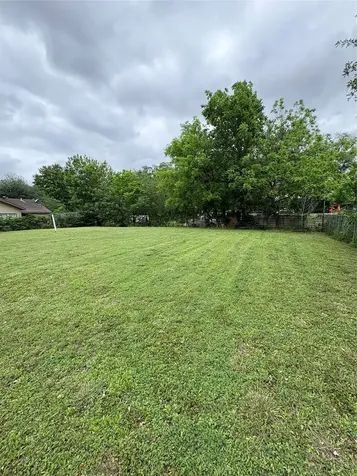 4503 Collingsworth Street Houston TX 77026