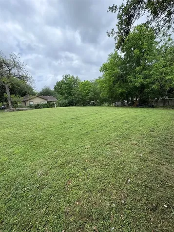 4503 Collingsworth Street Houston TX 77026
