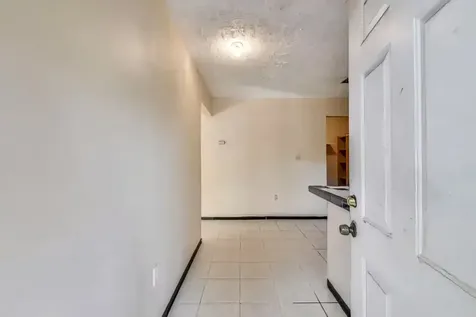 212 Danna Lane Houston TX 77009