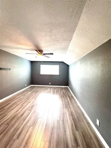 2809 La Mesa Street Bay City TX 77414
