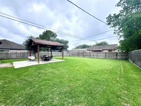 2809 La Mesa Street Bay City TX 77414