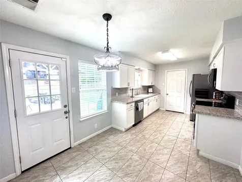 2809 La Mesa Street Bay City TX 77414