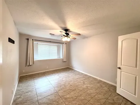 2809 La Mesa Street Bay City TX 77414