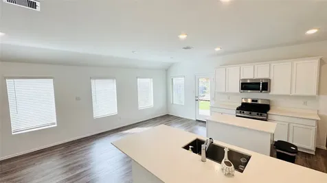 8015 Eagle Creek Lane Richmond TX 77469