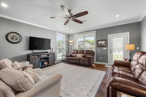 1207 Pecan Street Brenham TX 77833