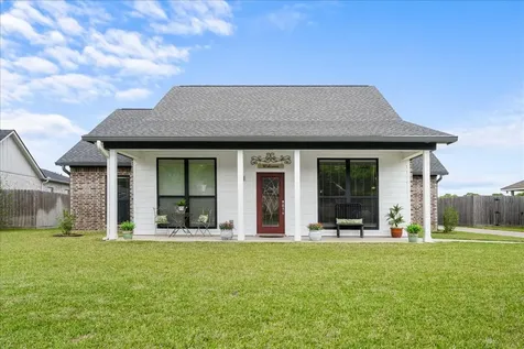 1207 Pecan Street Brenham TX 77833