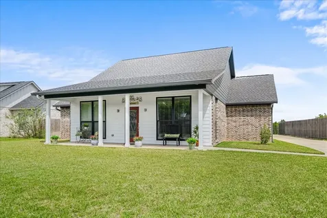 1207 Pecan Street Brenham TX 77833