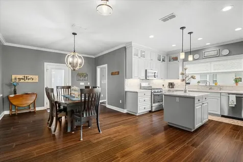1207 Pecan Street Brenham TX 77833