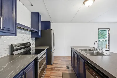 13422 W 6th Street Santa Fe TX 77510