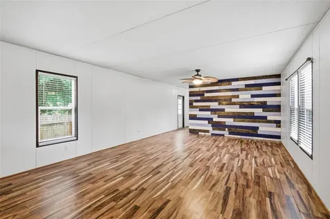 13422 W 6th Street Santa Fe TX 77510