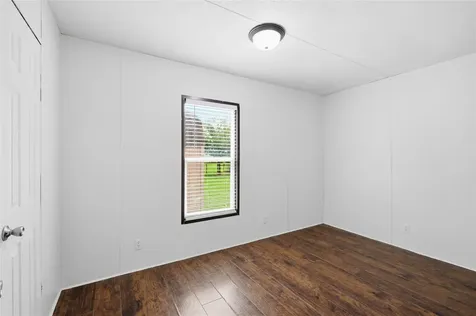 13422 W 6th Street Santa Fe TX 77510