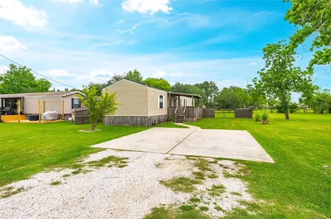 13422 W 6th Street Santa Fe TX 77510
