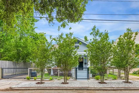 3709 Reagan Street Houston TX 77009