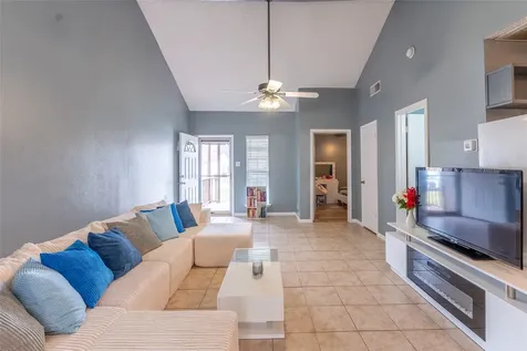 23 Townhouse Lane 23 Trinity TX 75862