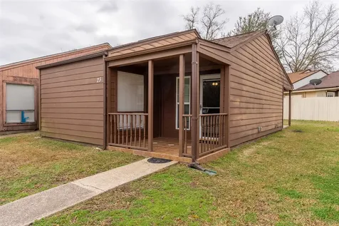 23 Townhouse Lane 23 Trinity TX 75862