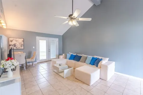 23 Townhouse Lane 23 Trinity TX 75862