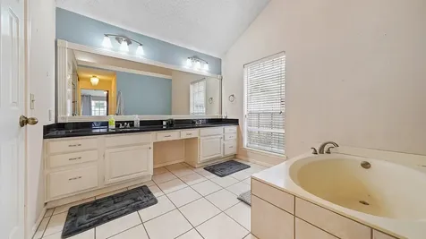 7518 Honey Creek Lane Houston TX 77095