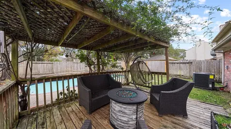 7518 Honey Creek Lane Houston TX 77095