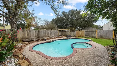 7518 Honey Creek Lane Houston TX 77095