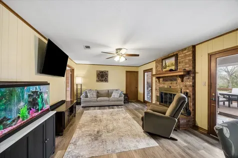 2919 Centerhill Circle Bellville TX 77418