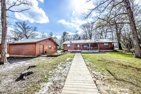 310 Marla Circle Huntsville TX 77320