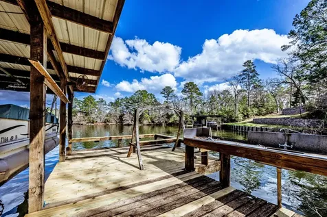 310 Marla Circle Huntsville TX 77320