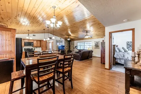 310 Marla Circle Huntsville TX 77320