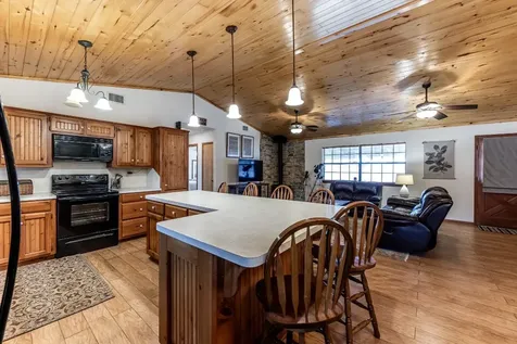 310 Marla Circle Huntsville TX 77320