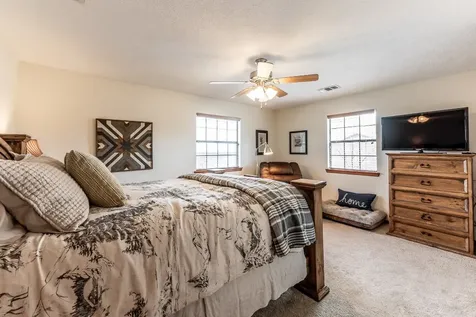 310 Marla Circle Huntsville TX 77320