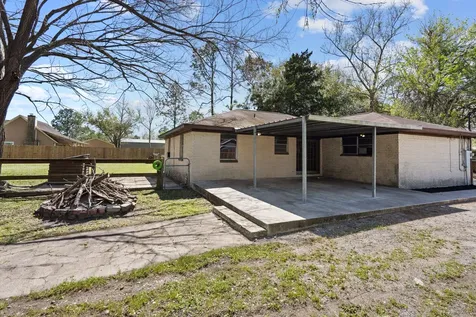 7117 Avenue D Santa Fe TX 77510