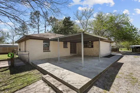 7117 Avenue D Santa Fe TX 77510