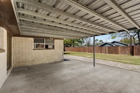 7117 Avenue D Santa Fe TX 77510