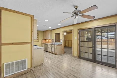 7117 Avenue D Santa Fe TX 77510