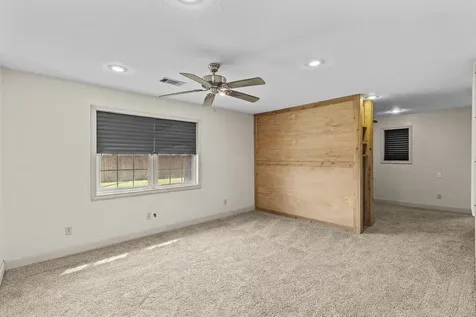 7117 Avenue D Santa Fe TX 77510