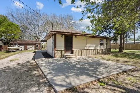 7117 Avenue D Santa Fe TX 77510