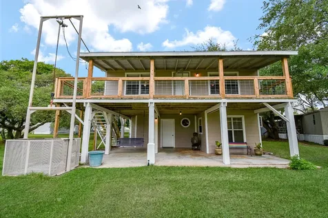 1551 Bayview Drive Palacios TX 77465