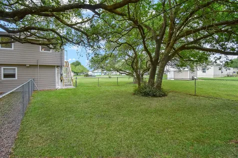1551 Bayview Drive Palacios TX 77465