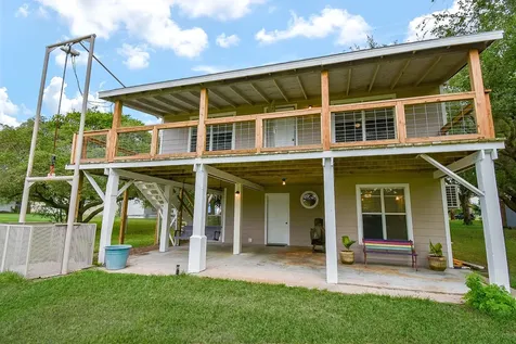 1551 Bayview Drive Palacios TX 77465