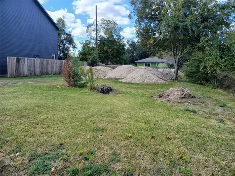6913 Cluett Street Houston TX 77028