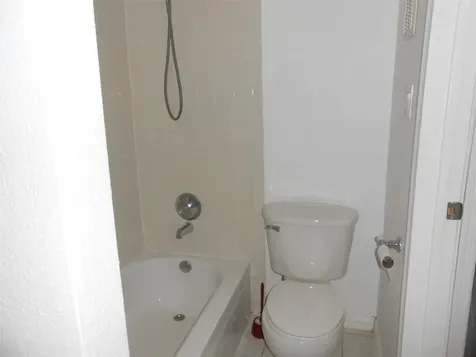 2750 Holly Hall Street 1412 Houston TX 77054