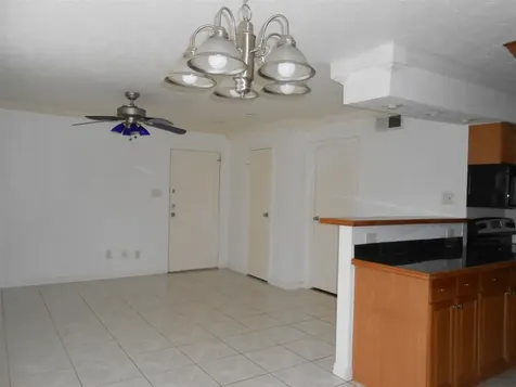 2750 Holly Hall Street 1412 Houston TX 77054