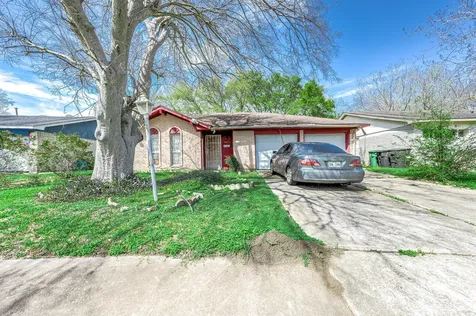 5011 Brisbane Drive Houston TX 77048