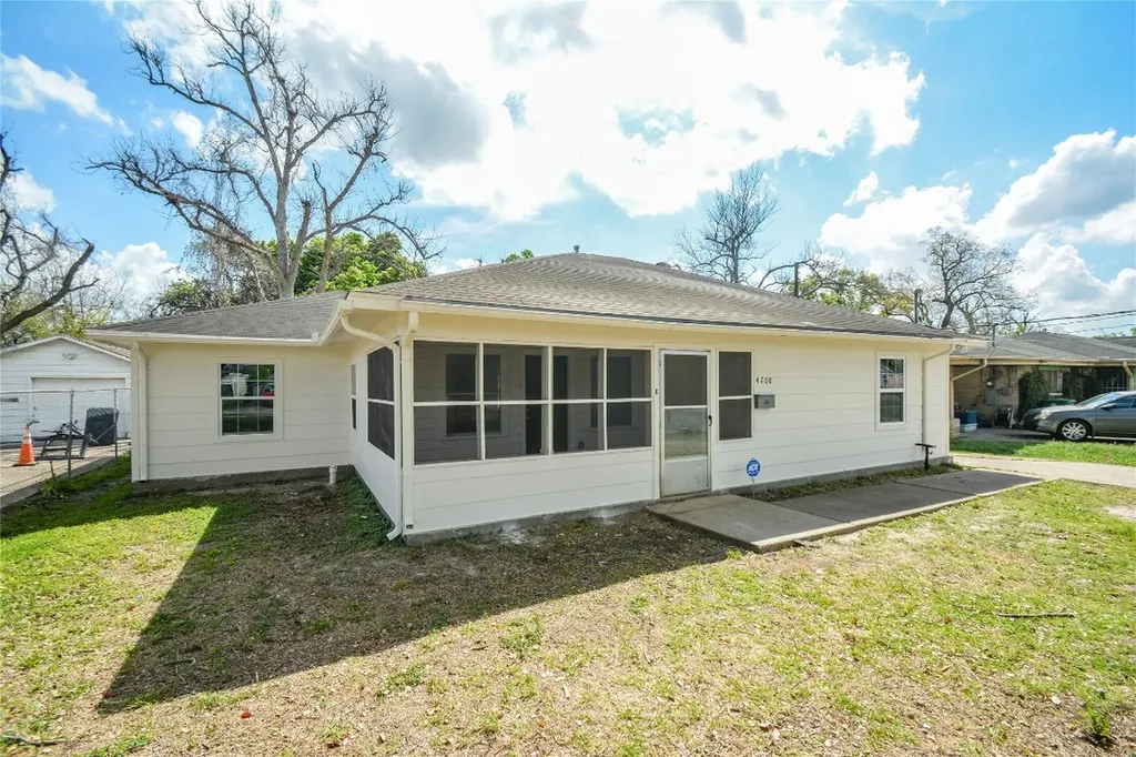 4708 Los Angeles Street Houston TX 77026