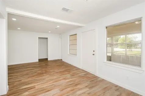 4708 Los Angeles Street Houston TX 77026