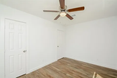 4708 Los Angeles Street Houston TX 77026